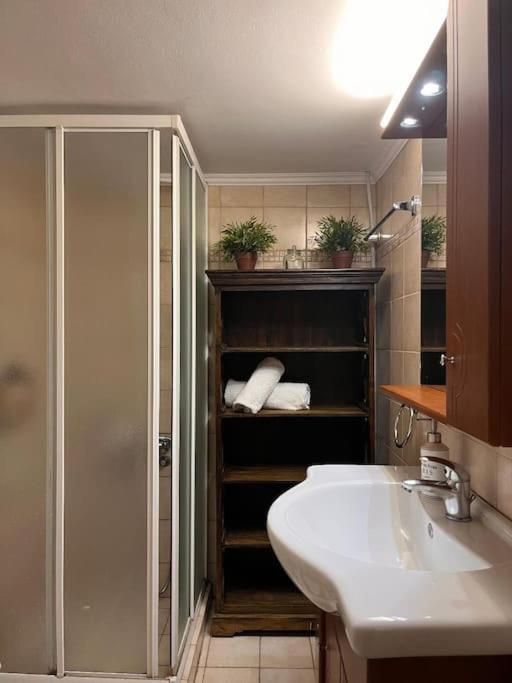Carlito"S Apartment 1 Next To Metro Station Athens Ngoại thất bức ảnh